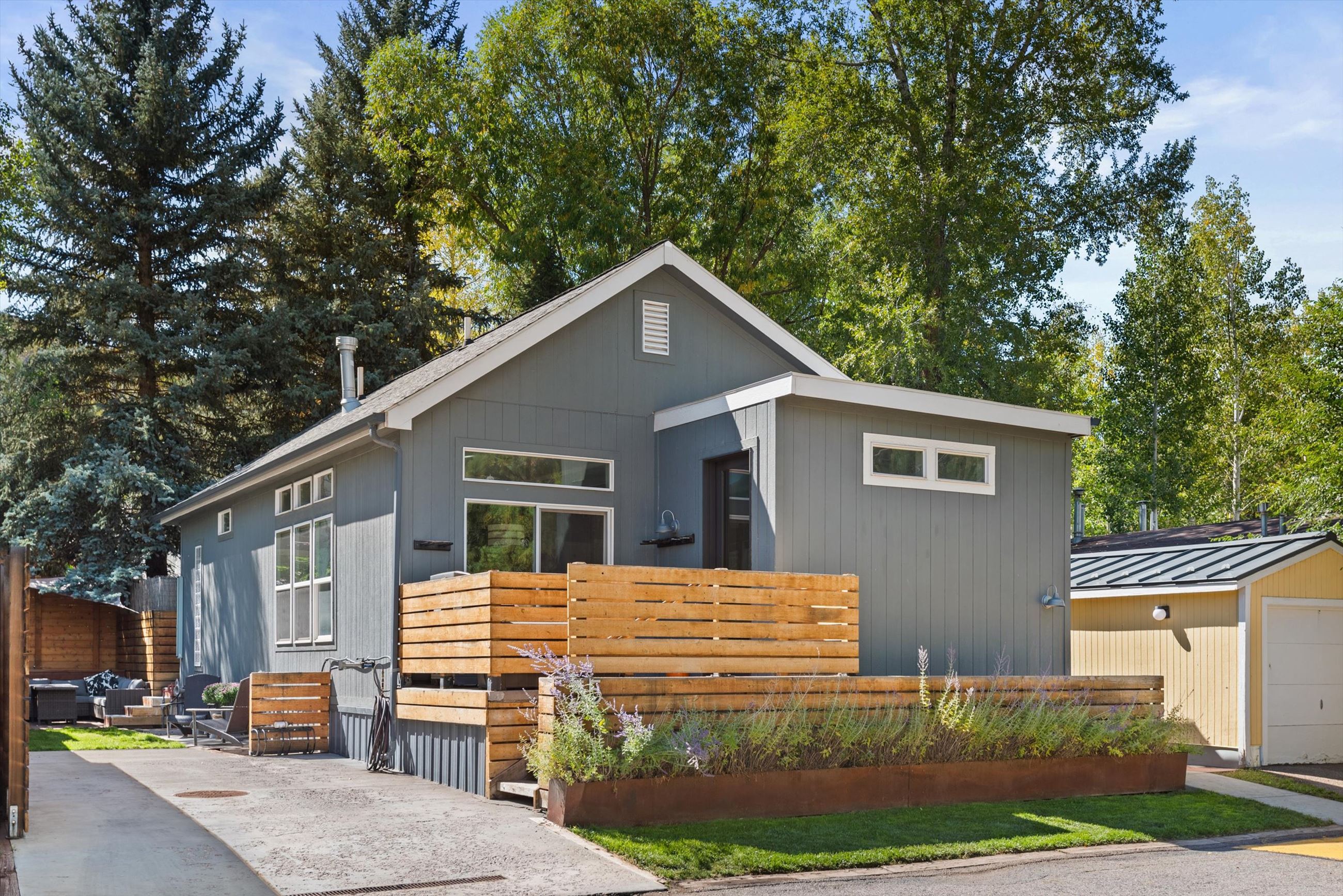 01-55BearTrail_240923001